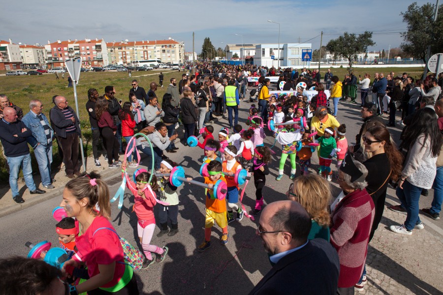 Carnaval no concelho da Moita Desfiles carnavalescos dos alunos do Ensino Pré-escolar e do 1º ciclo do Ensino Básico.