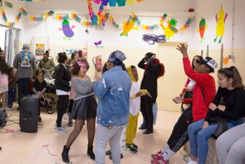 Setúbal - Folia juntou os cinco bairros do programa municipal Participação de quatro dezenas crianças e jovens