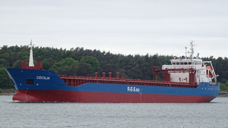 No Porto de Setúbal previstos 16 navios de mercadorias Destaque navio de carga geral CECILIA
