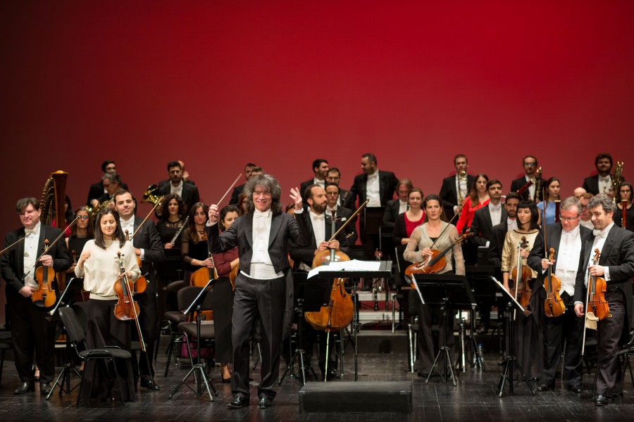 Setúbal - Concerto praticamente encheu o Fórum Municipal Luísa Todi Orquestra Metropolitana em Concerto de Ano Novo