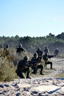 Barreiro - Futuros fuzileiros realizam exercício de tiro Tiro com munições reais e tiro dinâmico em percursos táticos