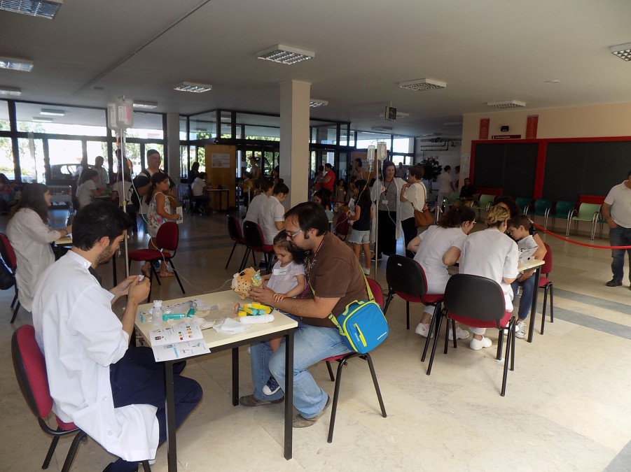 Centro Hospitalar Barreiro Montijo Realiza «Hospital da Brincadeira» no Dia da Criança