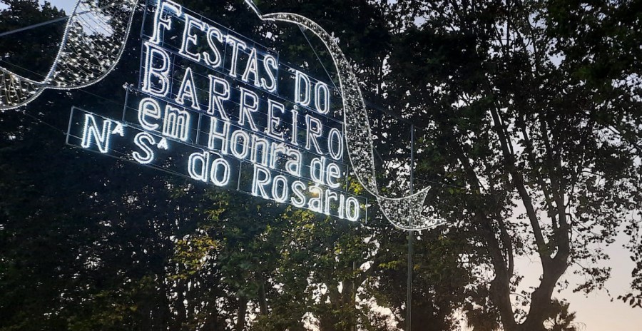 Festas do Barreiro 2024 Hoje na abertura Desfile do Movimento Associativo 19h30 - Paços do Concelho