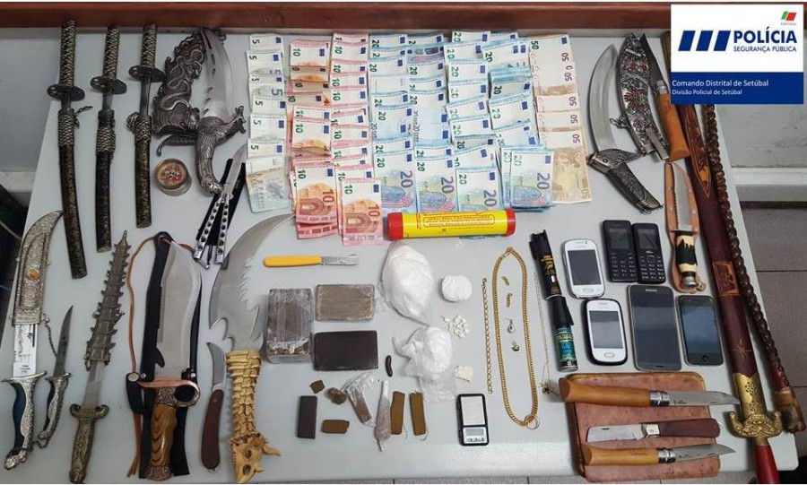 Em Setúbal apreensão de 3747 Doses de Haxixe e 2861 Doses de Cocaína No Montijo detido individuo por condução de veículo sob o efeito do álcool