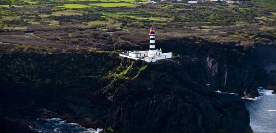 Faróis portugueses receberam mais de 73 mil visitantes em 2017 Um aumento de 9472 visitantes em relação ao ano de 2016