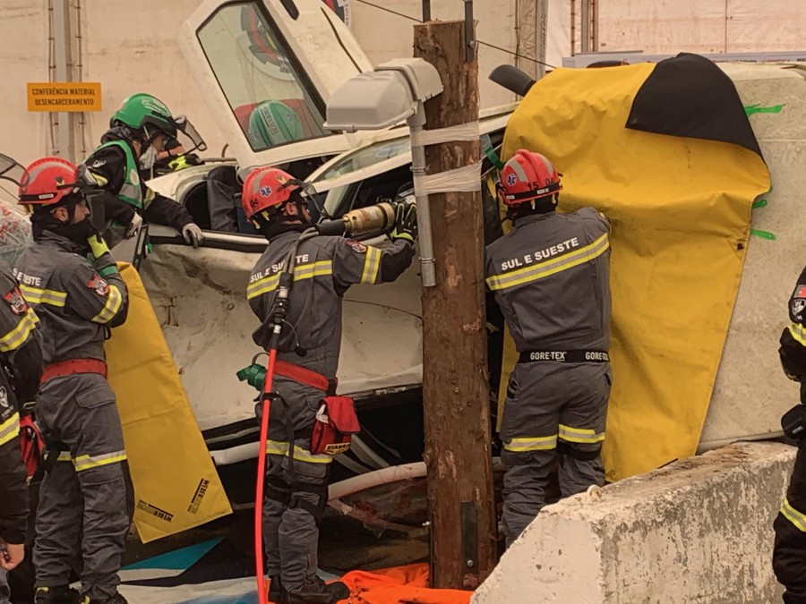 Barreiro - Corpo de Bombeiros do Sul e Sueste Participa no VII Campeonato Nacional de Salvamento e Desencarceramento
