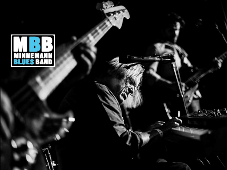 Moita - Blues Nights regressam ao Fórum Cultural na Baixa da Banheira Sobem ao palco os portugueses Minneman Blues Band. . Pelas 19:00h