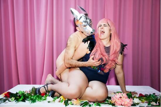 Festival de Almada encerra com Shakespeare A estética pop e a provocação são os ingredientes para abordar a sexualidade queer