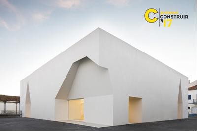 CENTRO DE CONVÍVIO DE GRÂNDOLA NOMEADO PARA OS PRÉMIOS CONSTRUIR 2017
