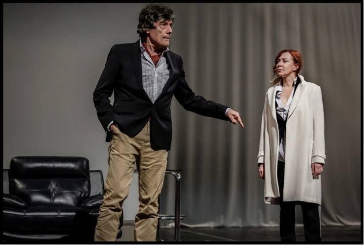 Companhia de Teatro de Almada estreia Fenda Um retrato de uma geração cheia de carências