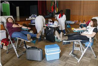 Associação dos Dadores Benévolos de Sangue do Concelho do Seixal Dádivas de sangue