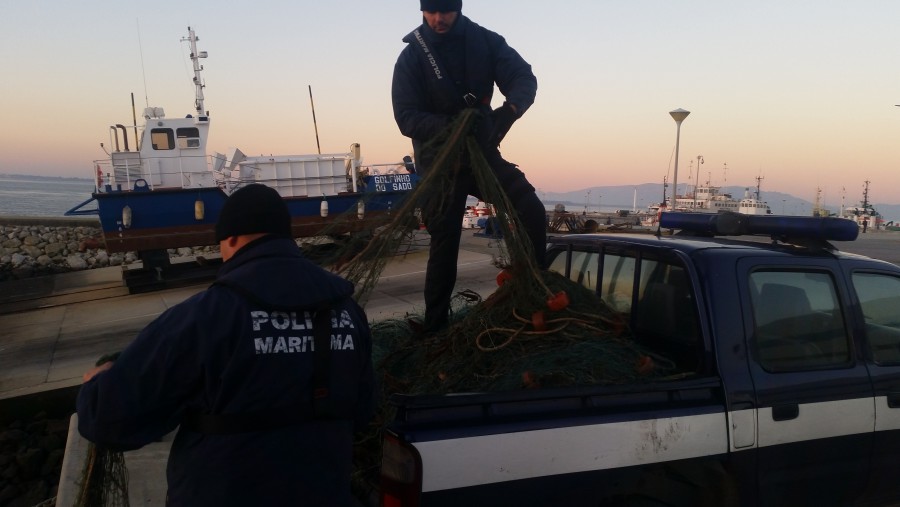 Operação noturna no rio Sado entre as cidades de Setúbal e Alcácer do Sal Polícia Marítima apreende redes ilegais