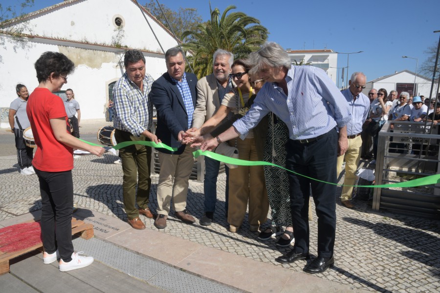 Ponte dos Afetos no Cais das Faluas Montijo está a cumprir hoje um dos requisitos para ser uma boa cidade dos afetos