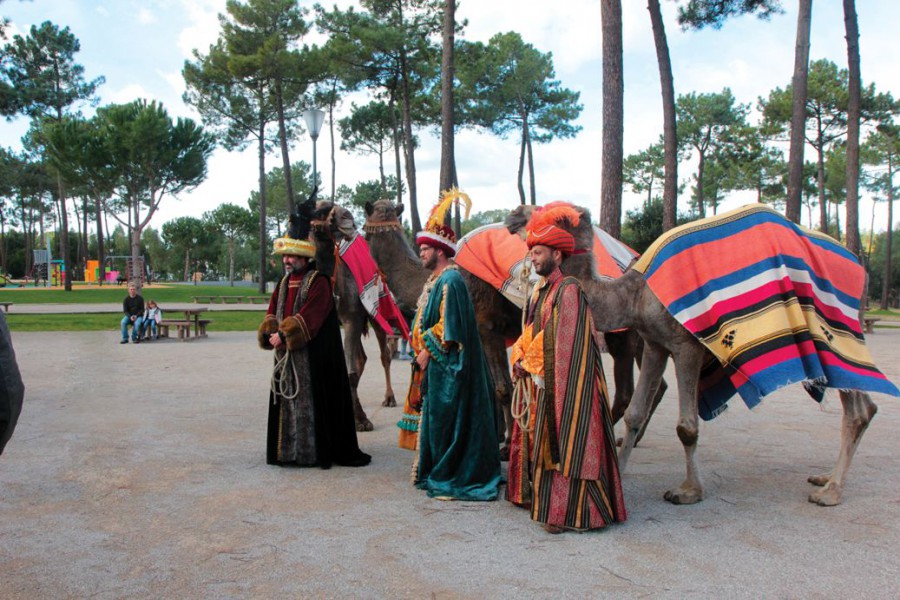 Vão passar pelas três freguesias do concelho de Sesimbra Reis Magos do Oriente assinalam Dia de Reis