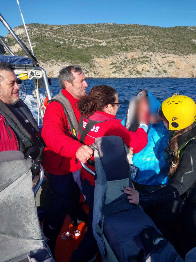 Sesimbra - Resgatado homem no Cabo Espichel Praticava a atividade da pesca lúdica