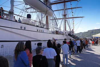 Semana do Mar em Setúbal «têm sido um enorme sucesso» Milhares de pessoas visitaram os navios Sagres e Creoula e a caravela Vera Cruz