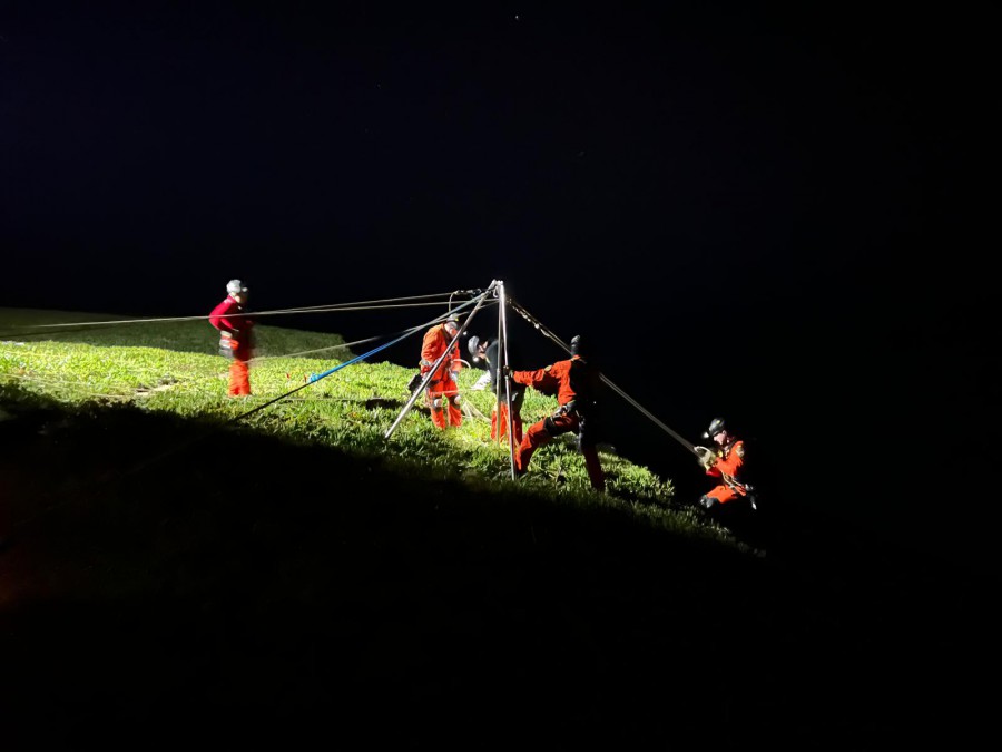 Na praia das Bicas em Sesimbra Praticante de parapente morre após queda