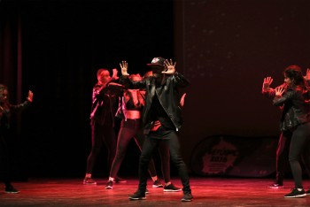 STB Dance Allstars esgotou Forum Luisa Todi em Setúbal The Bling Crew de Matosinhos vencem concurso de street dance