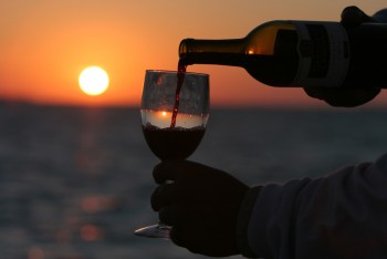 Setúbal - Experiências associadas ao vinho e à gastronomia Wine Tasting Experience com passeios de barco