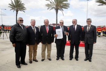 Almada / Setúbal - Lisnave distinguida pela Liga dos Bombeiros Portugueses com Menção Honrosa de Personalidade Empresarial