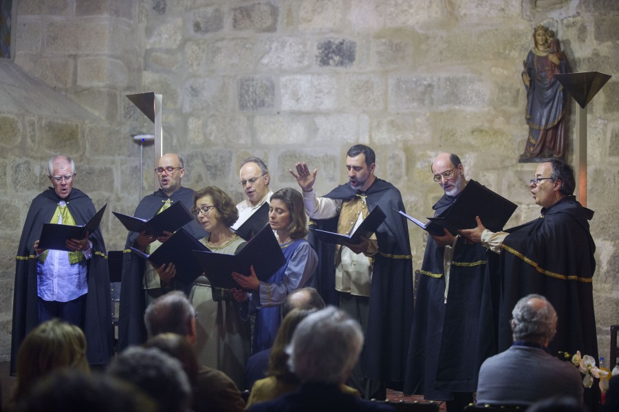 Na Igreja de Nossa Senhora da Consolação do Castelo em Sesimbra Cezimbra Antíqua: Música Medieval versus Renascentista