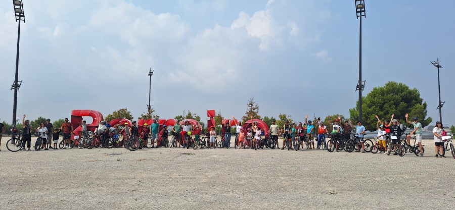 No Barreiro a actividade Kidical Mass já saiu à rua por 5 vezes Reclama «espaço público mais seguro e limpo» para as crianças