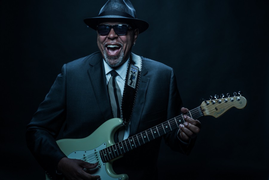 Moita - BB Blues Fest sexta edição na Baixa da Banheira Zac Harmon um músico que bebe fortemente dos Blues do Mississippi